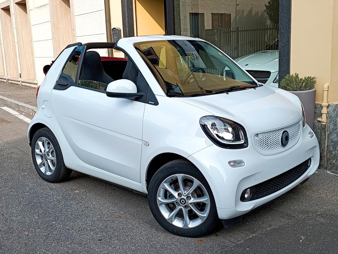 Smart ForTwo 70 1.0 twinamic cabrio Capote Rossa