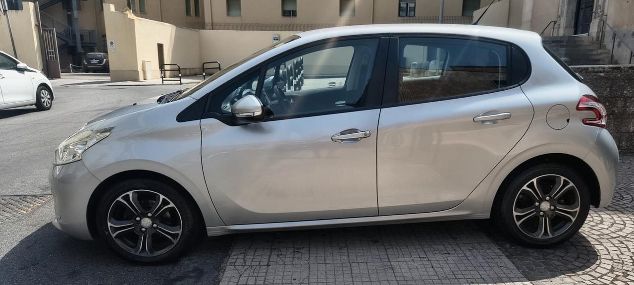 Peugeot 208 1.4 VTi 95 CV 5p. GPL Access