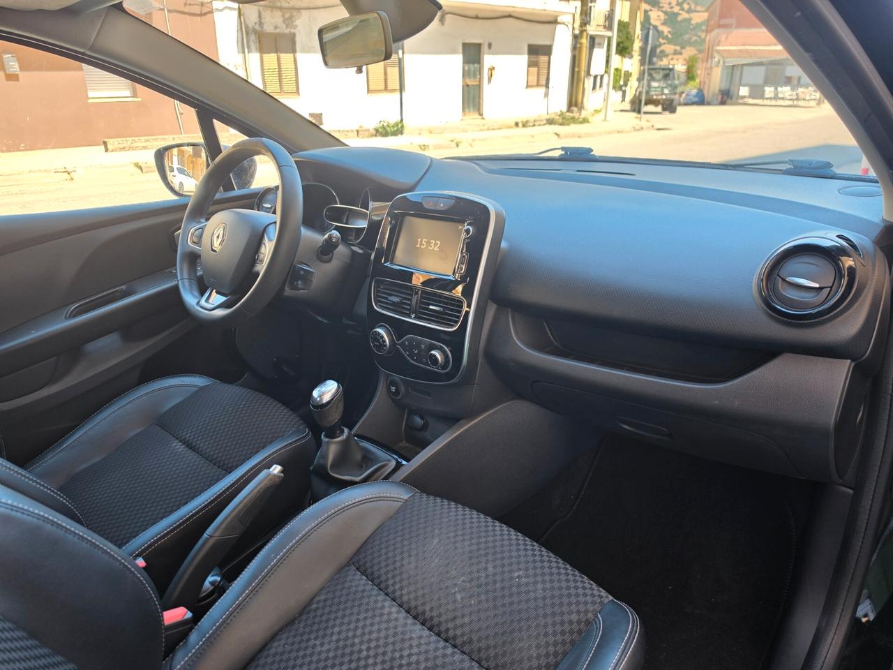 Renault Clio dCi 8V 75 CV 5 porte Business