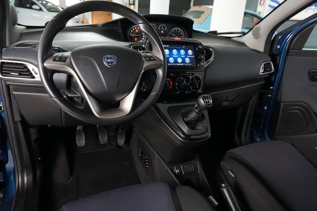 Lancia Ypsilon 1.0 FireFly 5 porte S&S Hybrid Gold