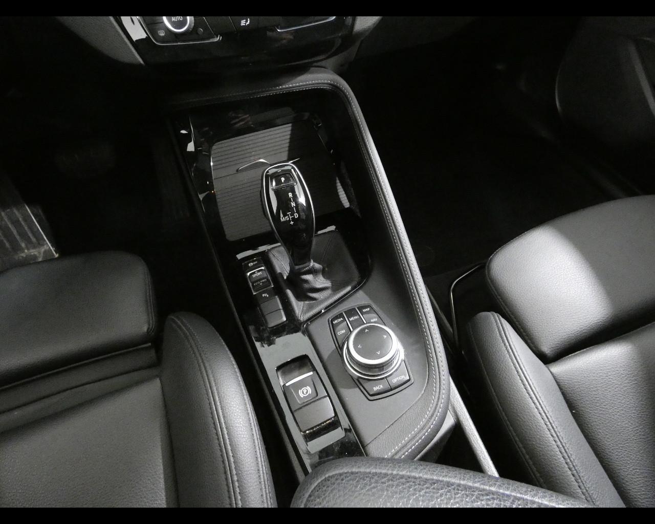 BMW X1 (F48) - X1 sDrive16d Sport