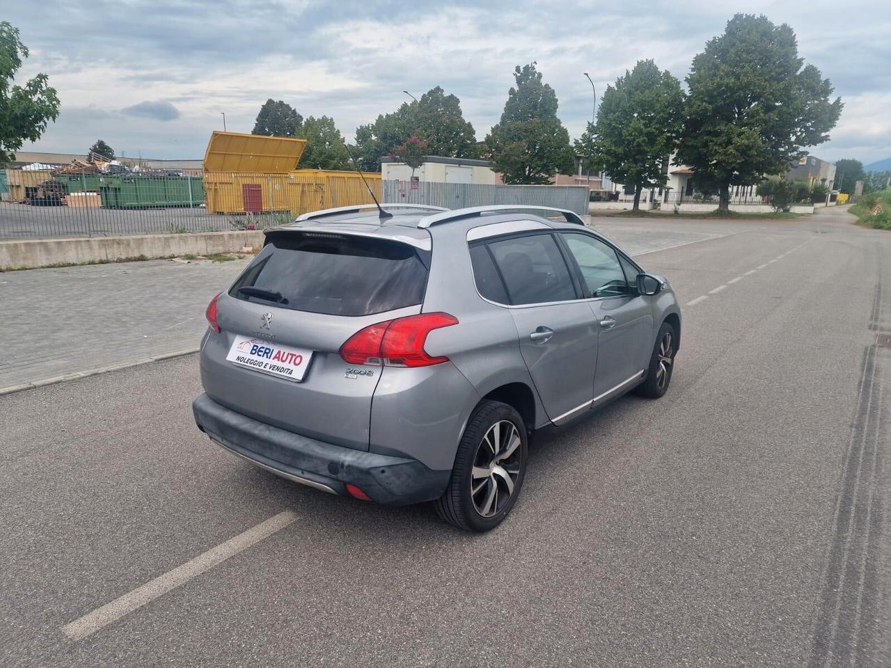 Peugeot 2008 1.6 HDI allestimento ( urban cross)