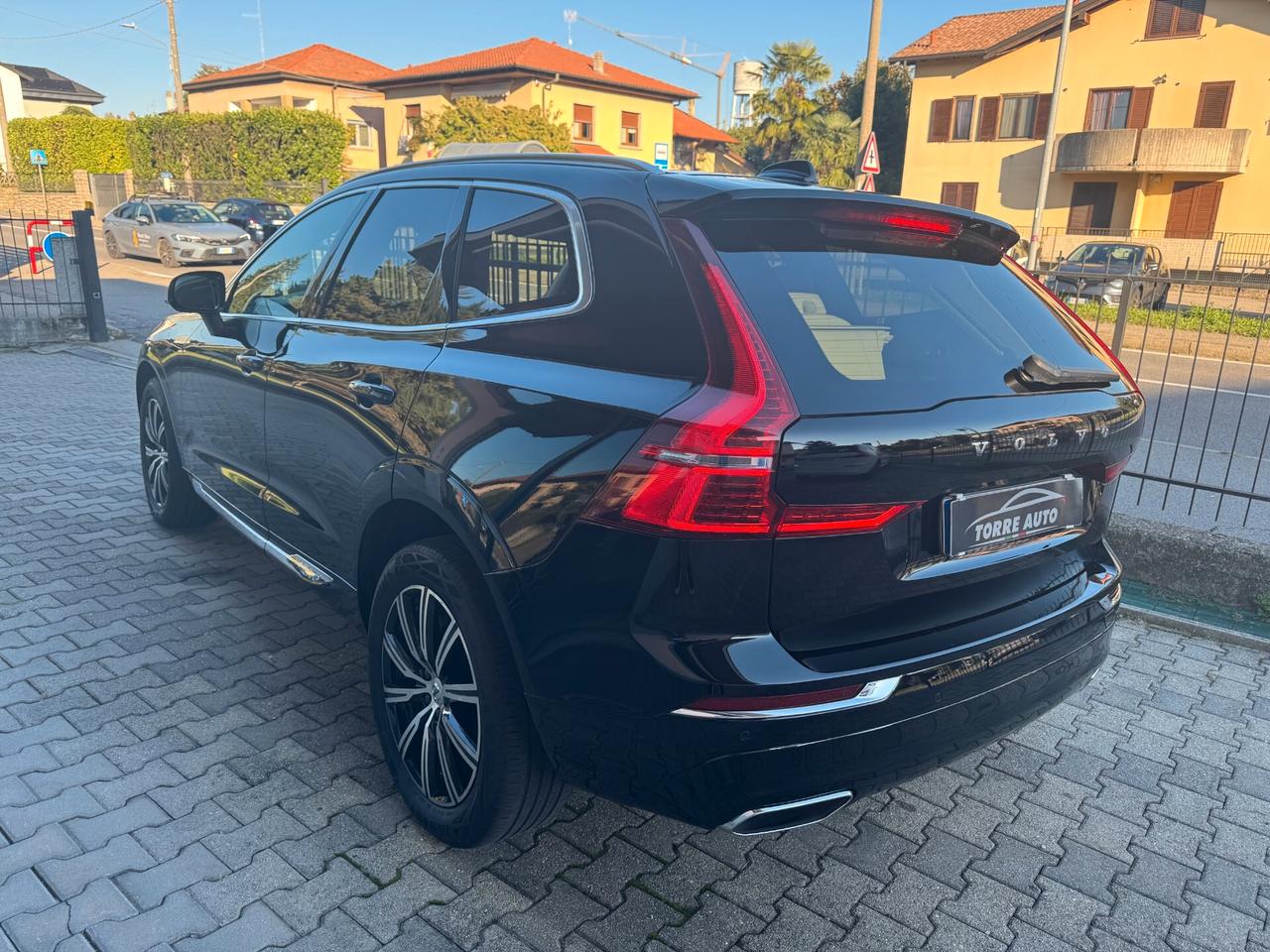 Volvo XC 60 XC60 B4 (d) AWD Geartronic Inscription