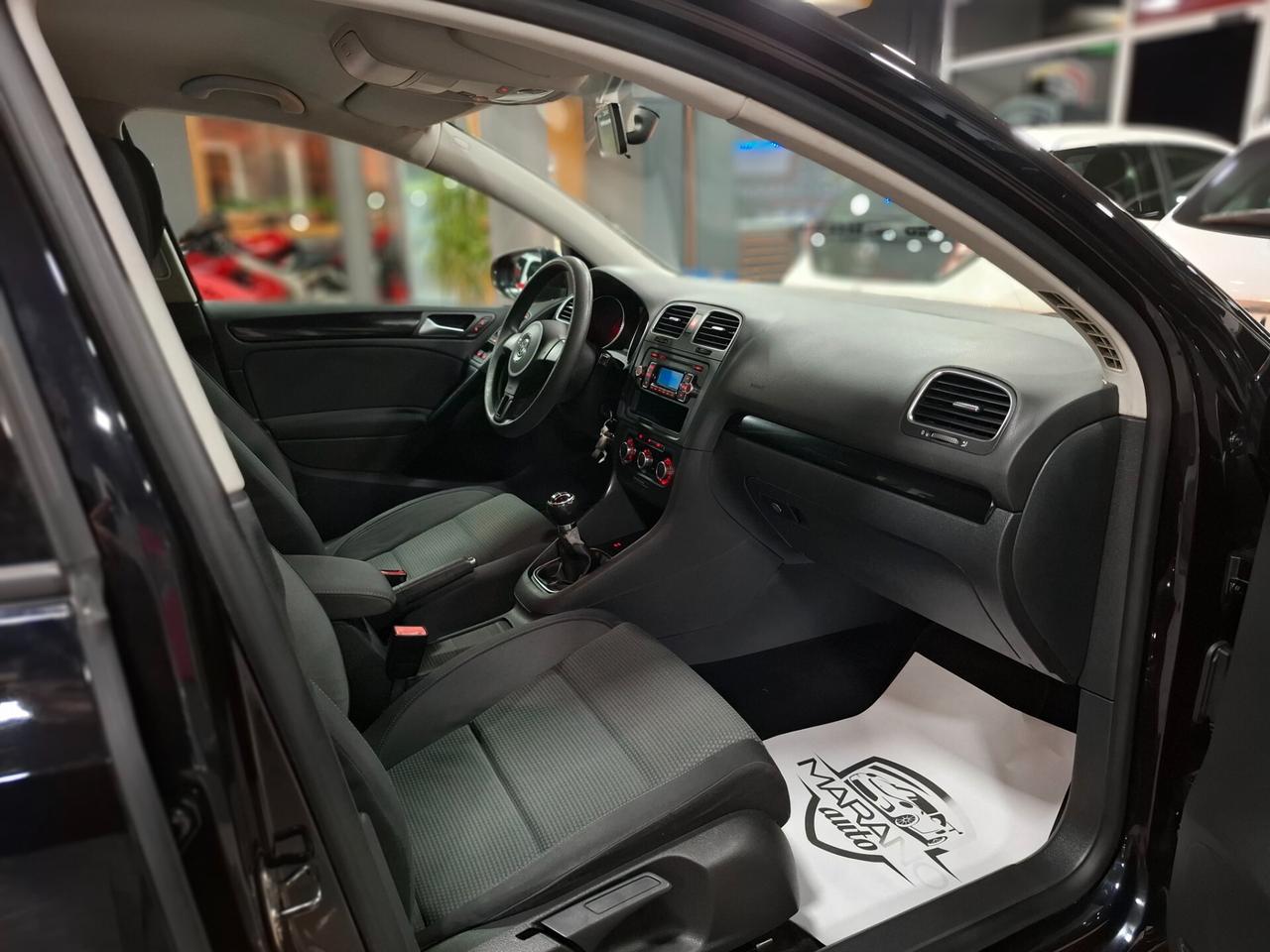 Volkswagen Golf 1.2 benzina Neopatentato