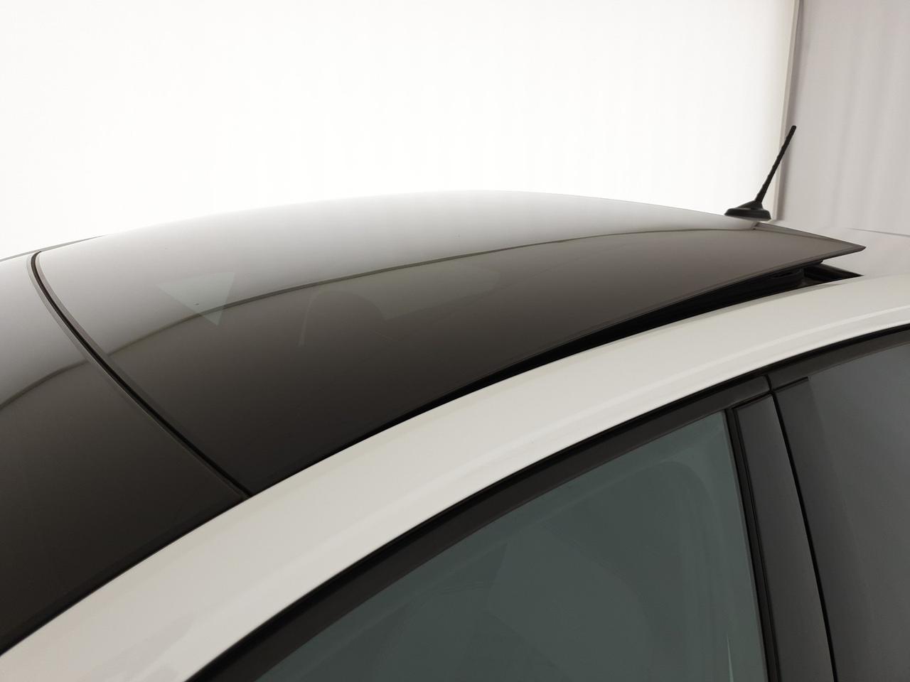 Volkswagen Taigo 1.0 tsi r-line 110cv