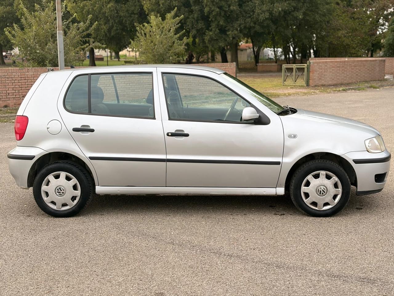 Volkswagen Polo 1.0 cat 5 porte