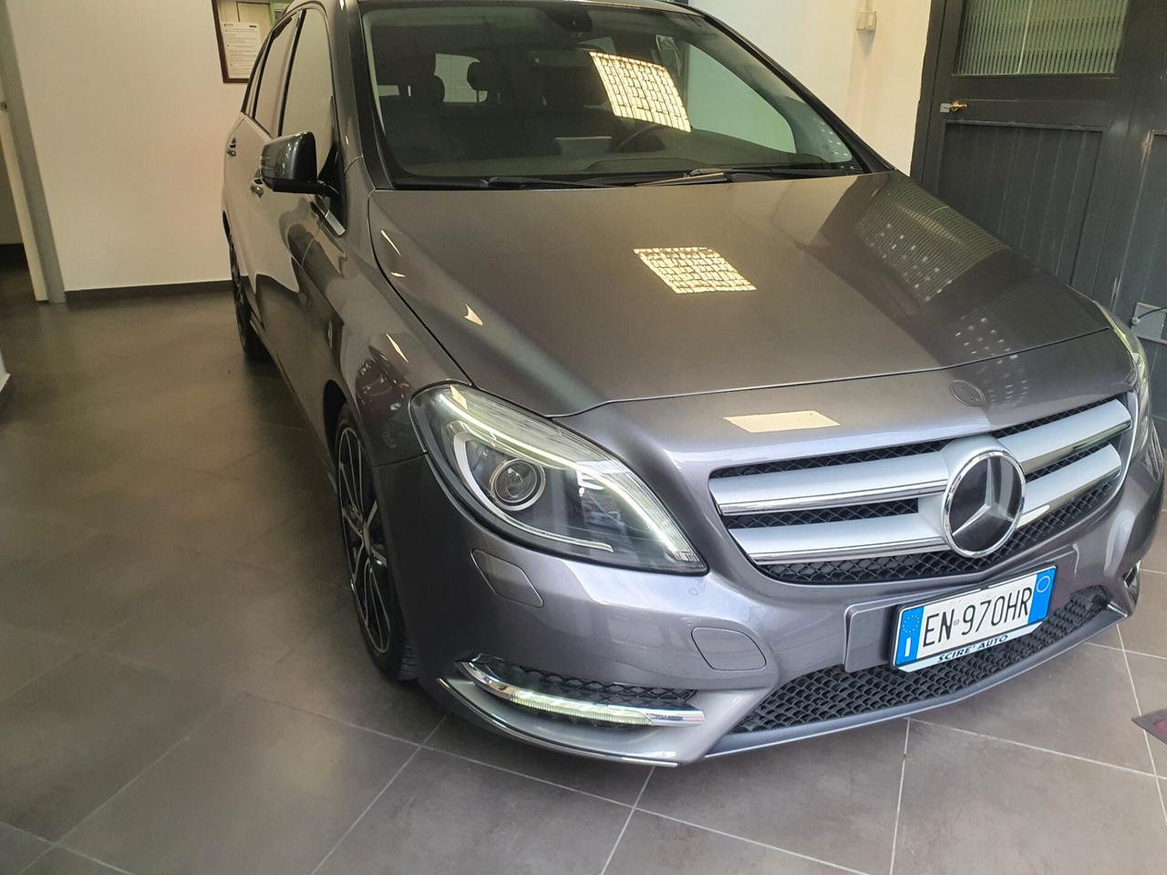Mercedes-benz B 200 CDI BlueEFFICIENCY Premium