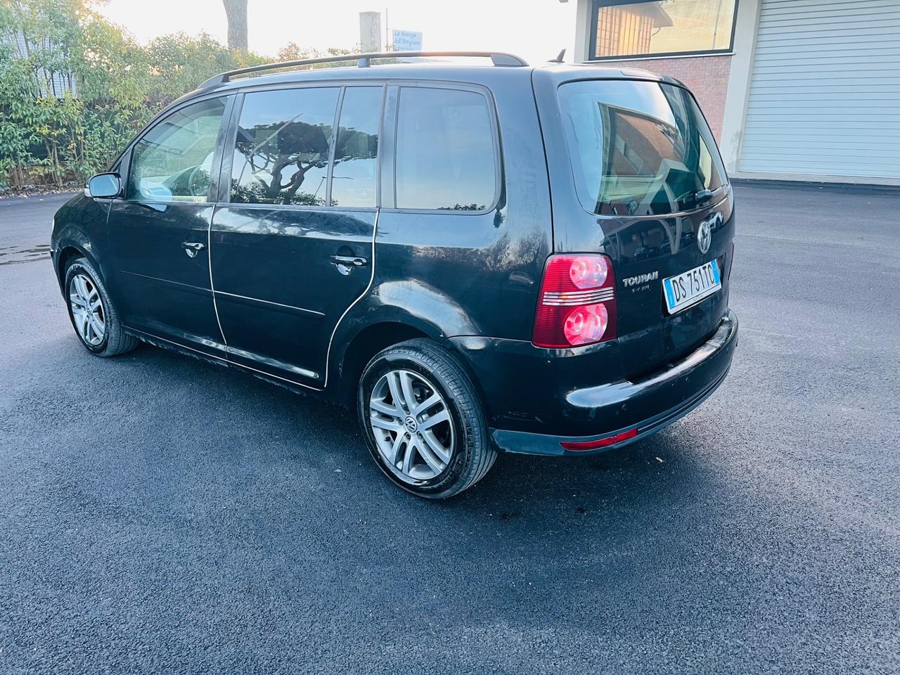 Volkswagen Touran 1.9 TDI 105CV, 7 POSTI DPF Highline