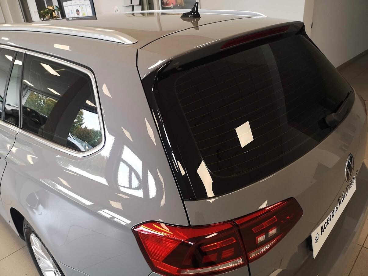 Volkswagen Passat Variant 2.0 TDI SCR EVO DSG Business NAVI - RETROCAMERA