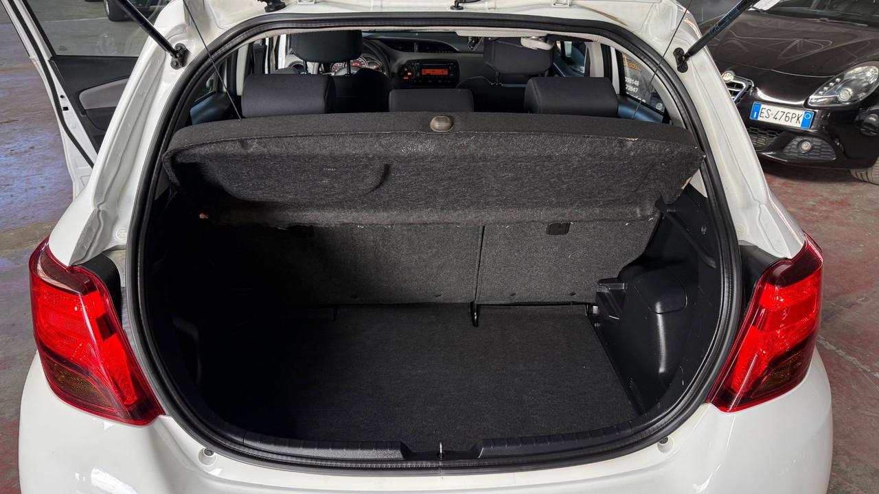 Toyota Yaris 1.4 D-4D 5 porte Lounge