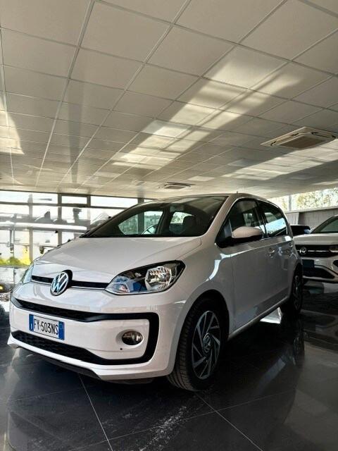 VOLKSWAGEN up! 1.0 5p. move up! BlueMotion Tech...
