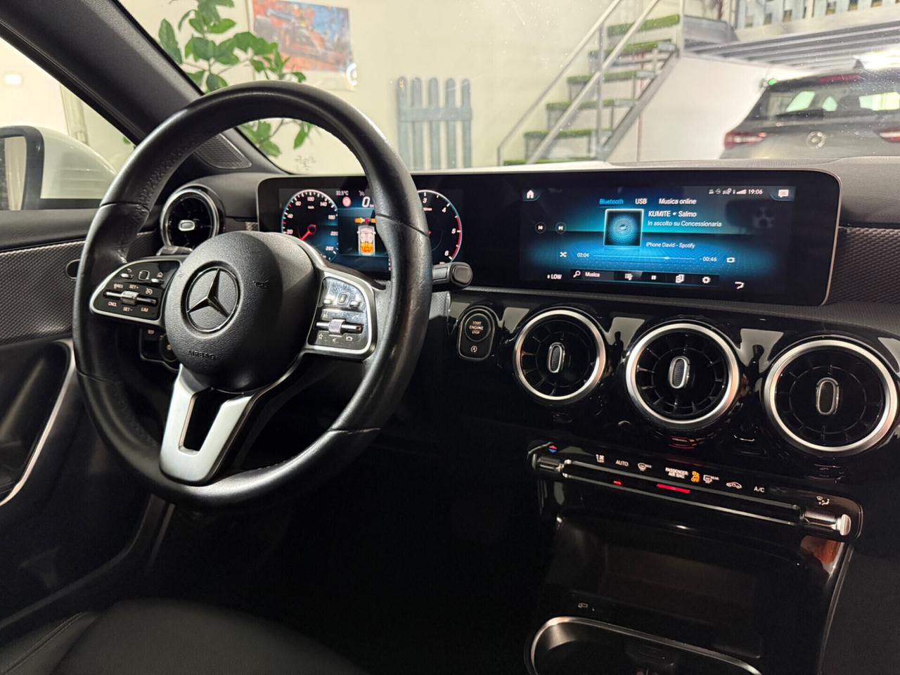 Mercedes-benz A 180 d Automatic Business