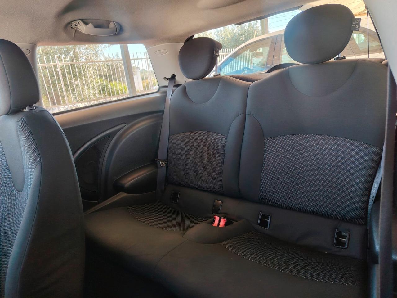 Mini 1.6 16V Cooper D