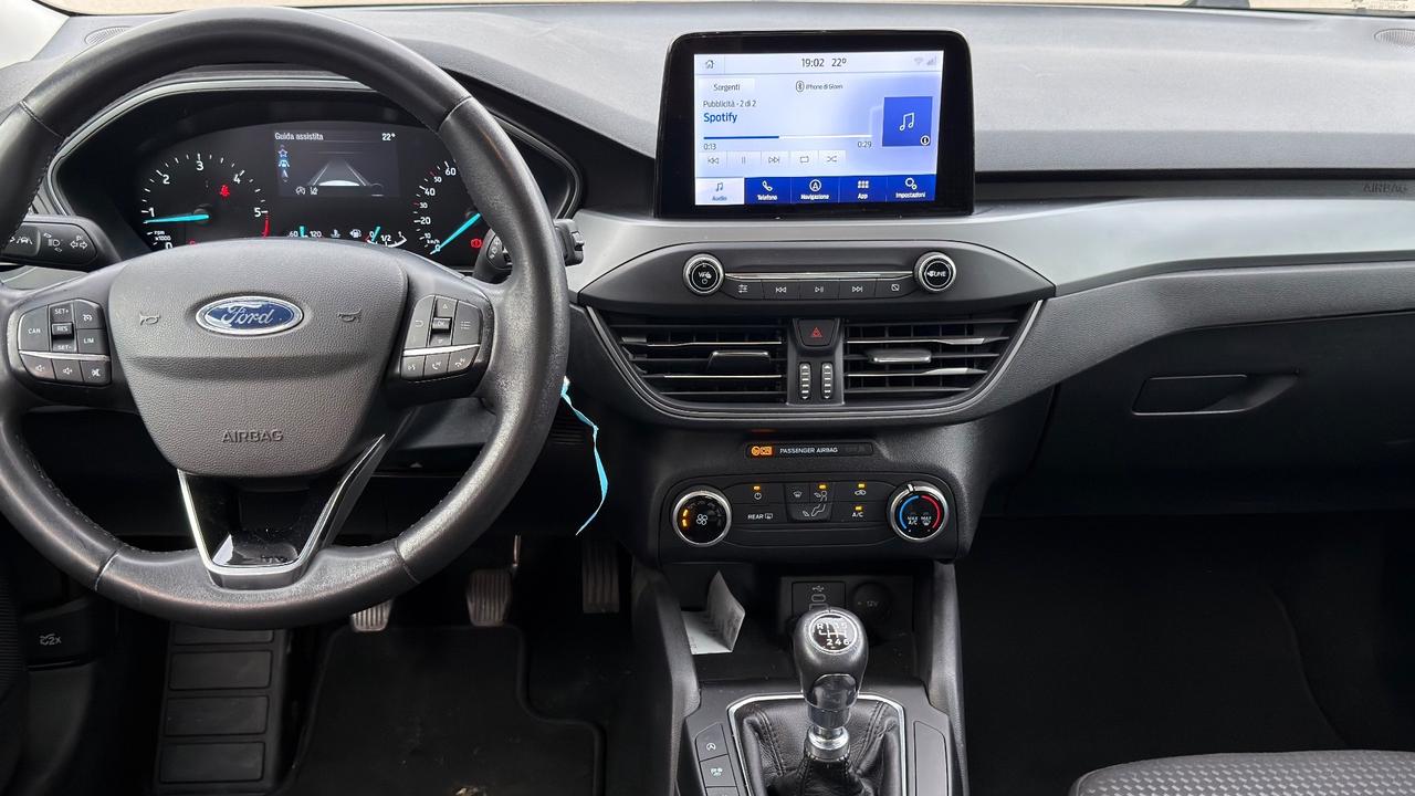 Ford Focus 1.5 EcoBlue 120 CV 5p. Si neopatentati