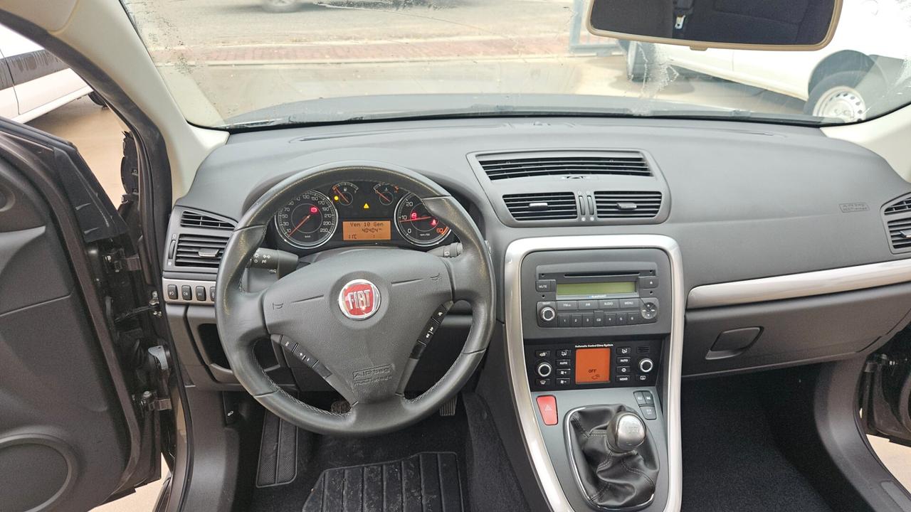 Fiat Croma 1.9 Multijet Emotion