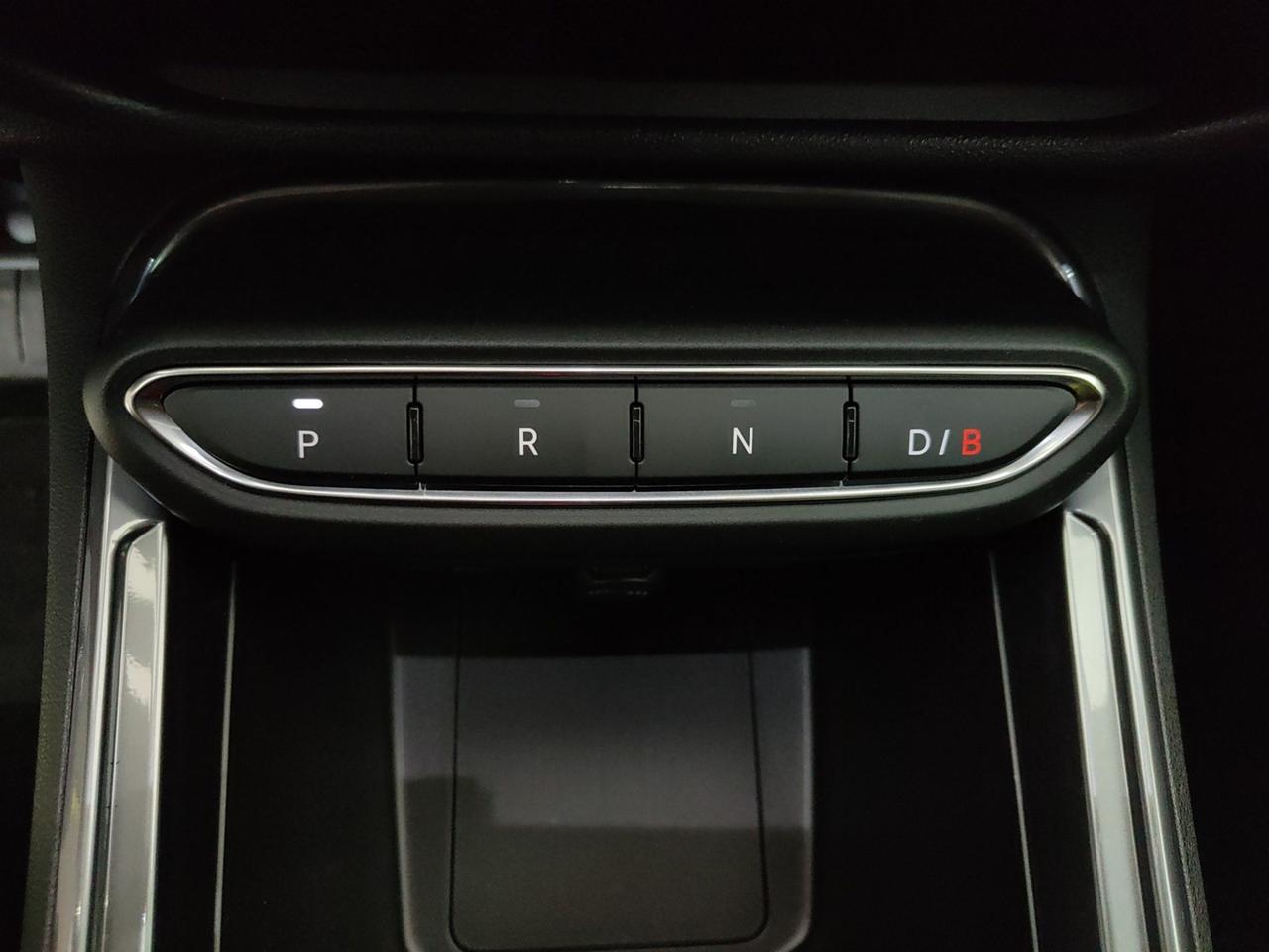 600e 600E ABARTH 54KW 240CV TURISMO