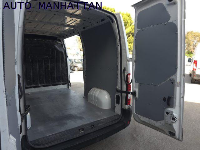 RENAULT Master T28 2.3 dCi/130 PFurgone