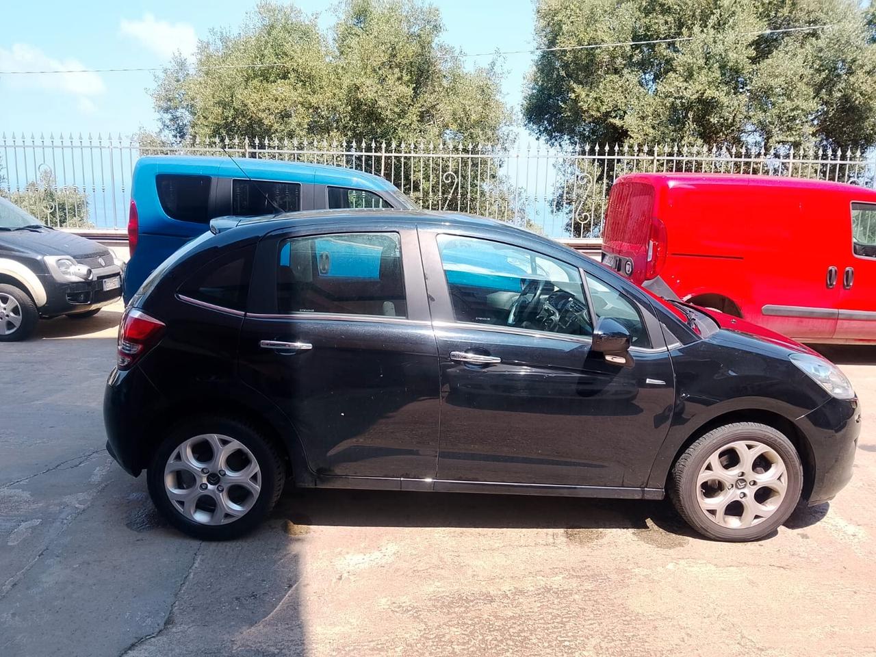 Citroen C3 benzina full optional 100000 km