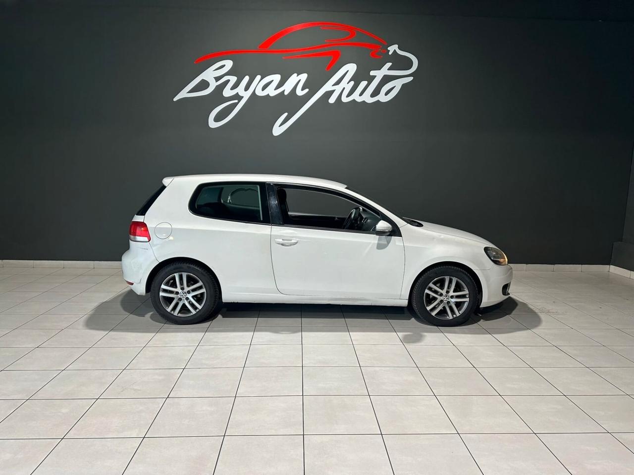 Volkswagen Golf 1.6 TDI Comfortline BLUEMOTION TECH