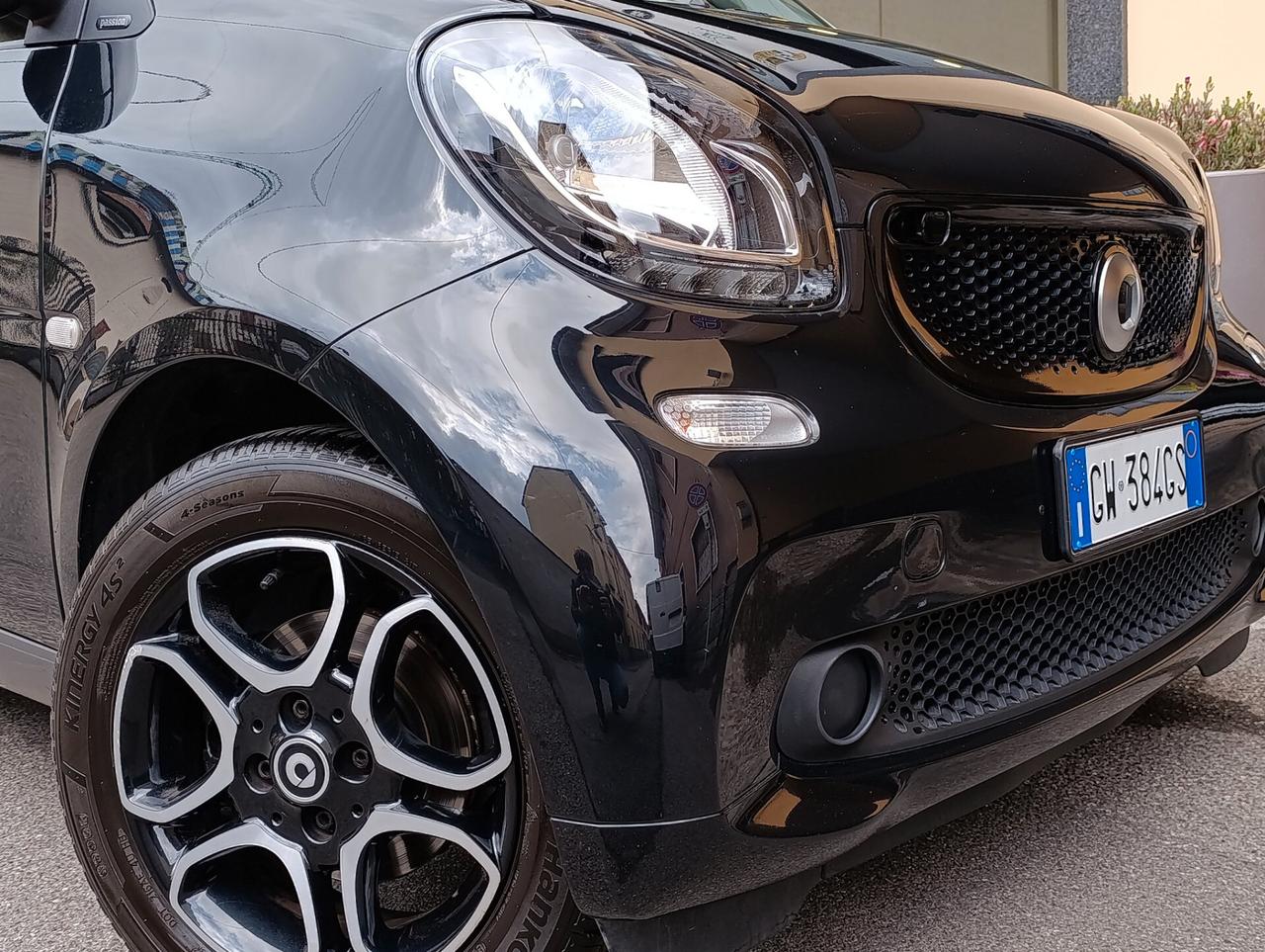 Smart ForTwo 90 0.9 Turbo twinamic Passion Nero e Opaco Navi full