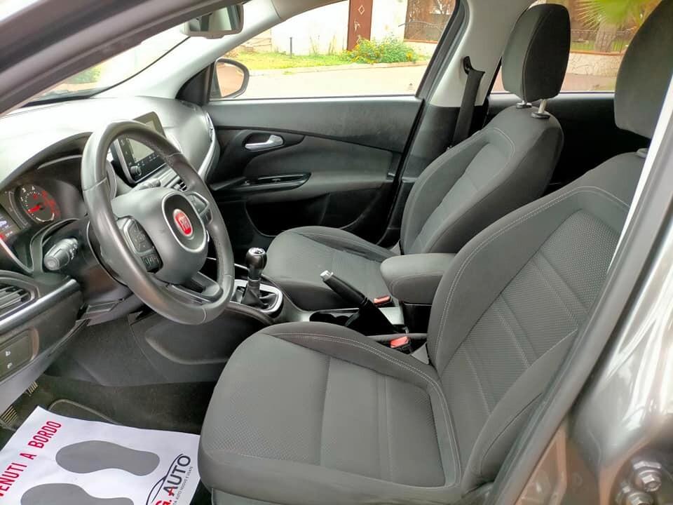 Fiat Tipo 1.3 Mjt S&S SW Lounge