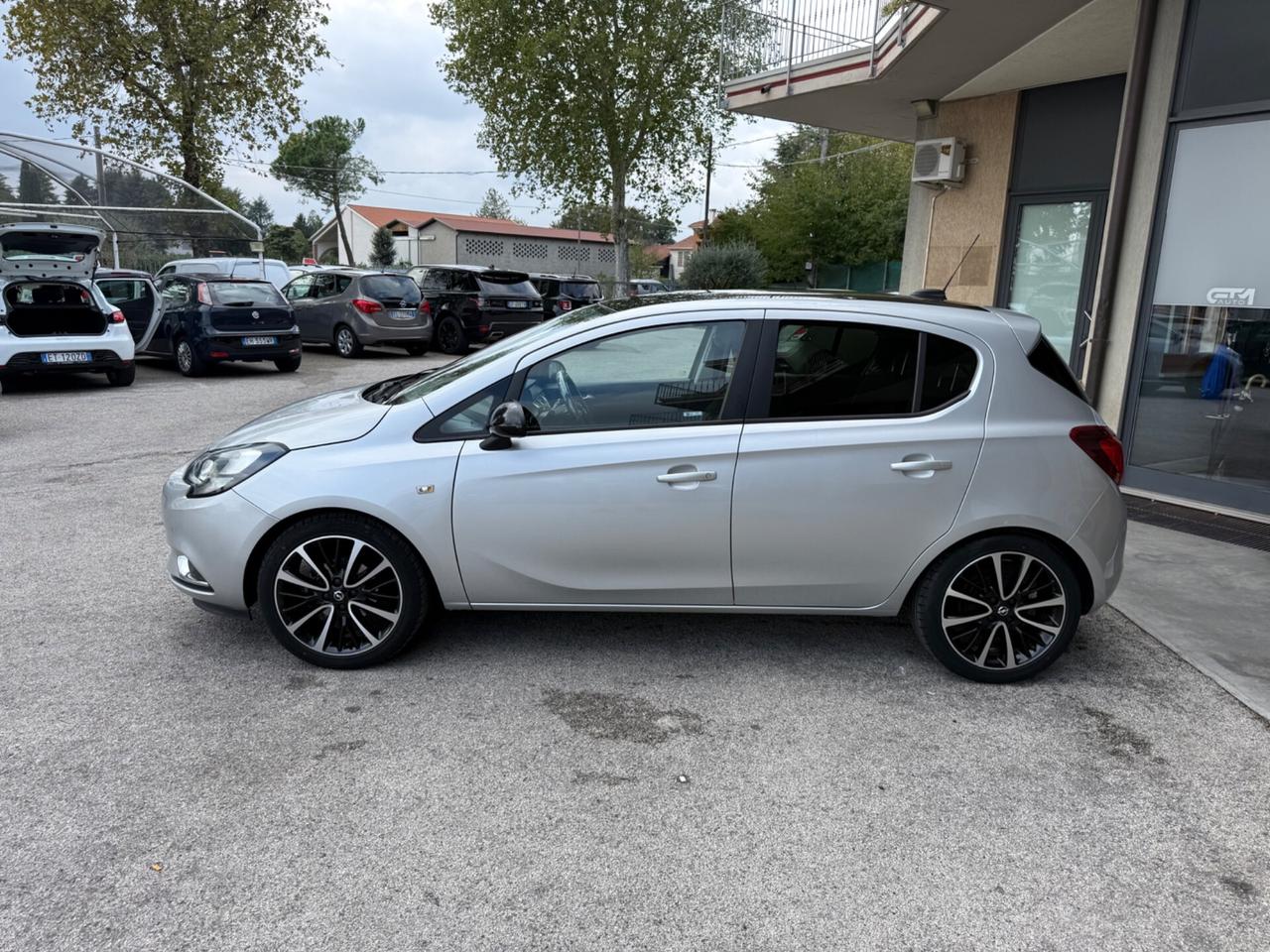 Opel Corsa 1.2 Benzina/Gpl - Neopatentati