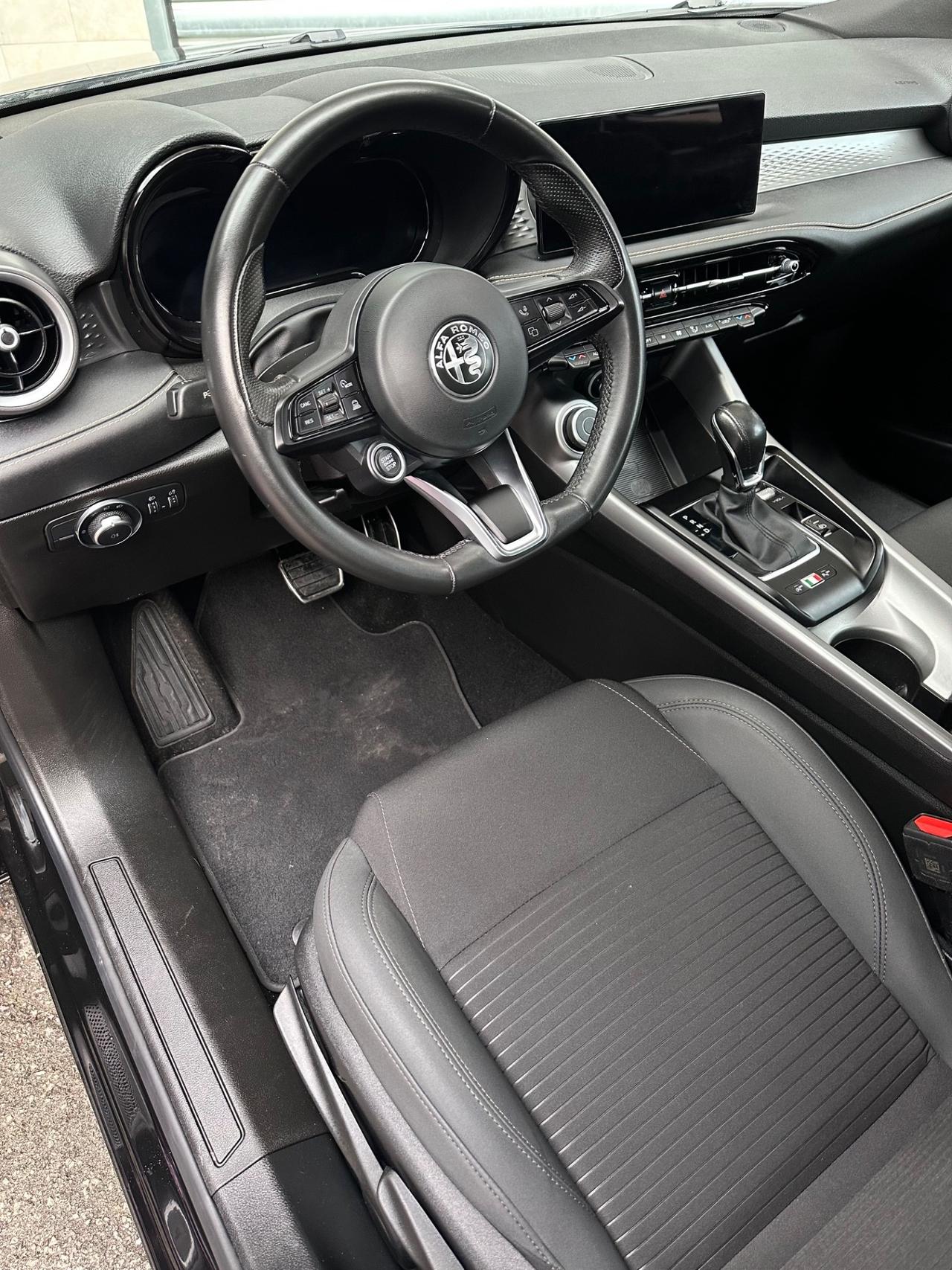 Alfa Romeo Tonale 1.6 diesel 130cv TCT6 Sprint