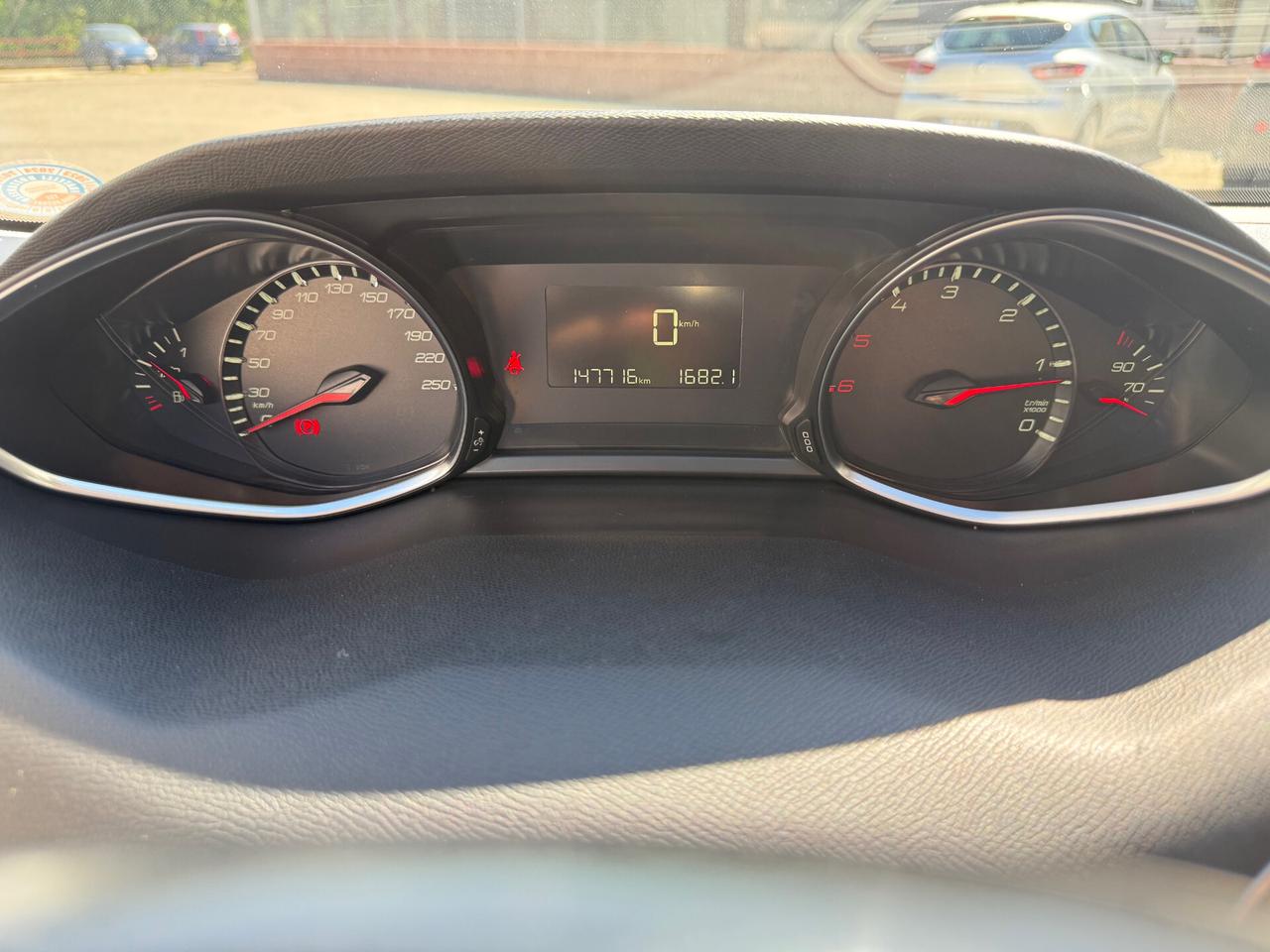 Peugeot 308 1.6 BlueHDi 100cv S&S Active