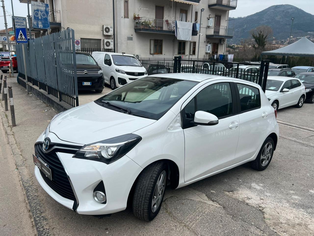 Toyota Yaris 1.5 Hybrid 5 porte Active