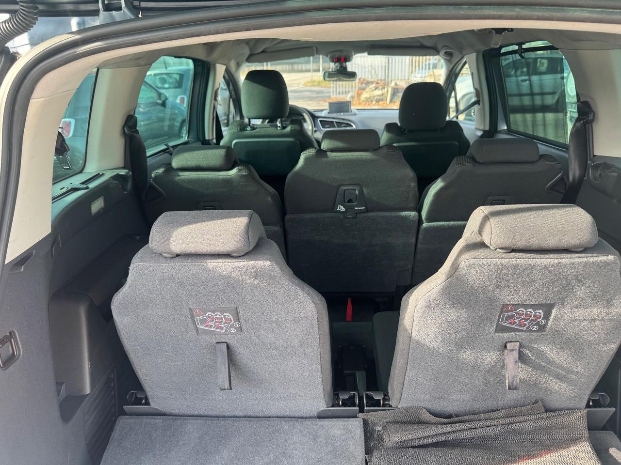 Peugeot 5008 1.6 HDi 112CV Active Mix