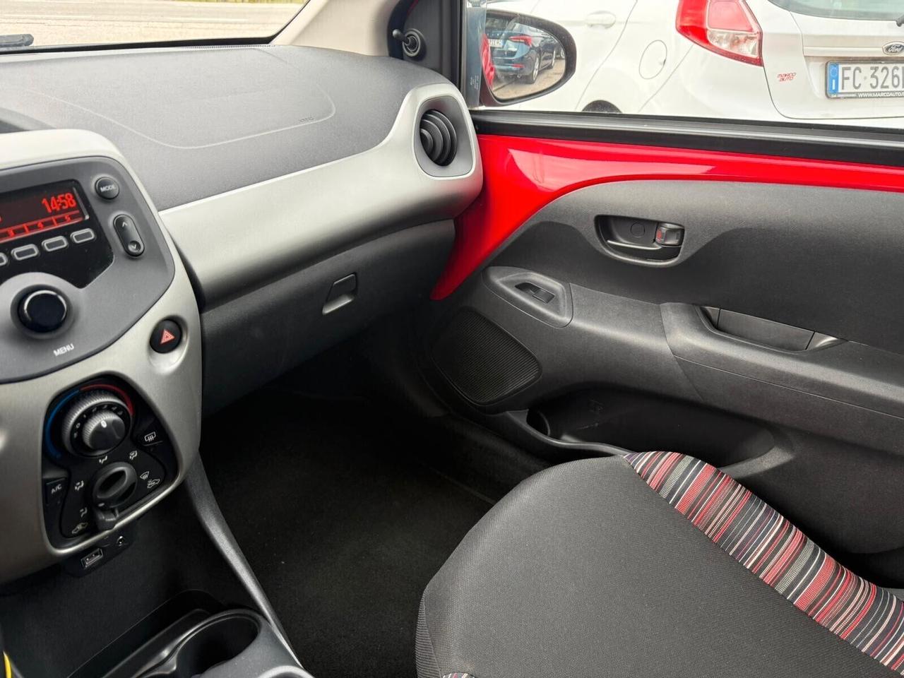 Citroen C1 1.0 benzina Automatica Neopatentati