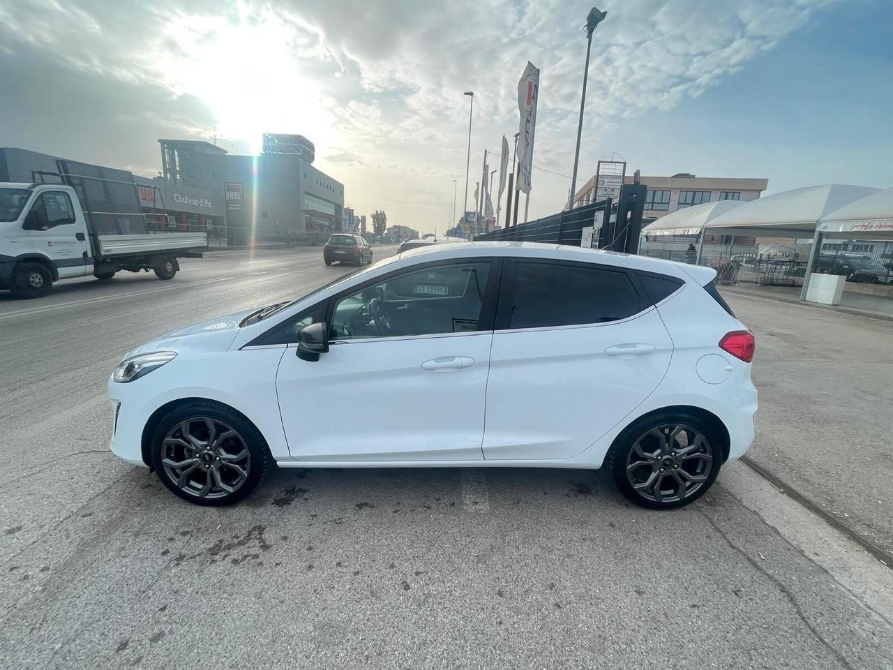 Ford Fiesta 1.5 EcoBlue 5 porte Connect