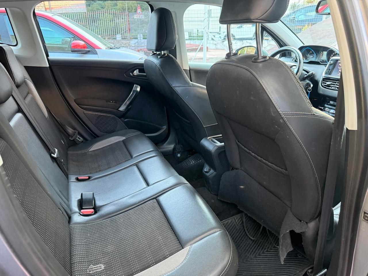 Peugeot 2008 BlueHDi 100 S&S Active
