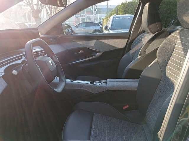 Peugeot 3008 Hybrid 136 e-DCS6 Allure