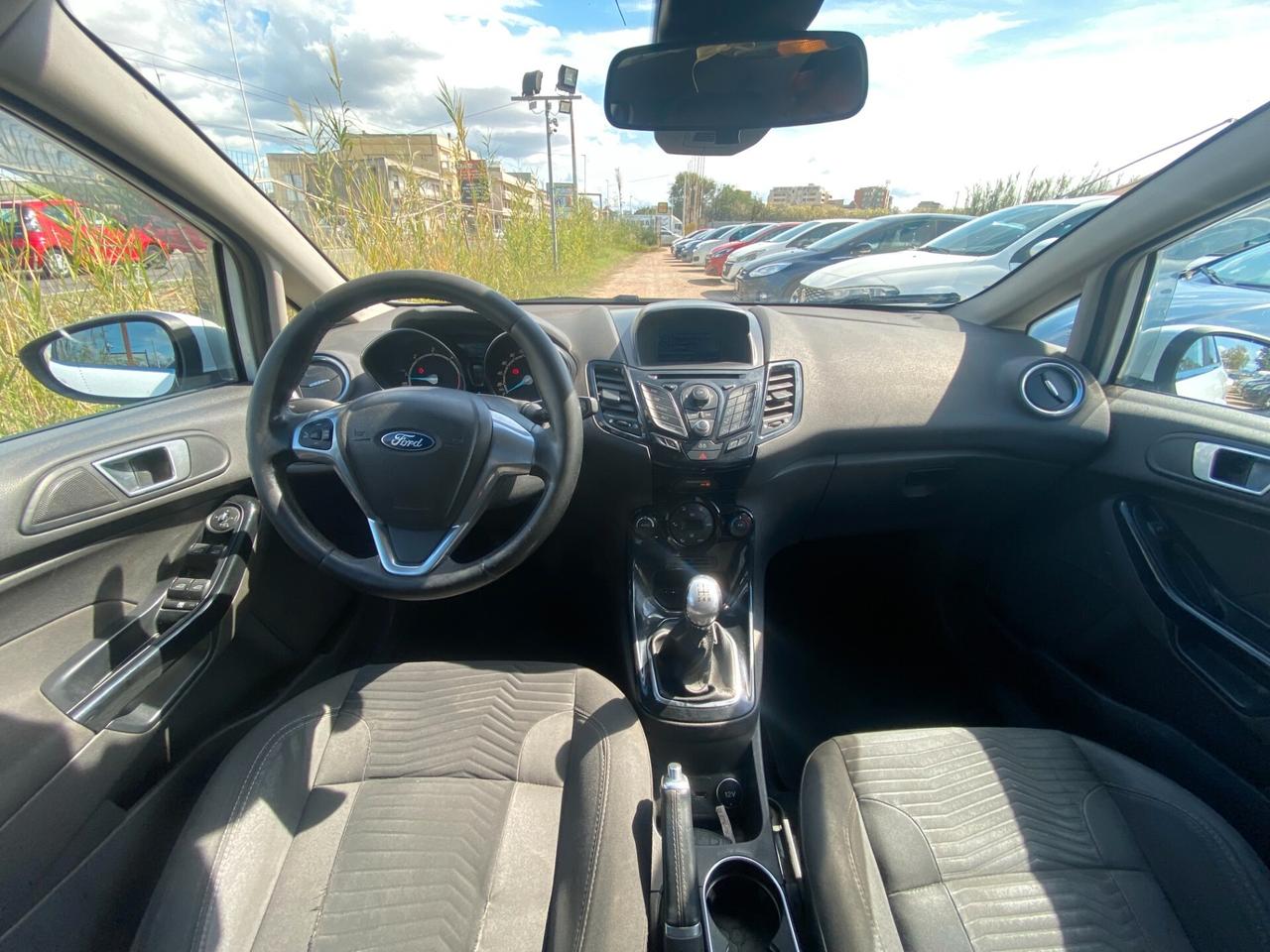 FORD FIESTA 1.5 TDCI TITANIUM ANNO 2014 GARANTITA