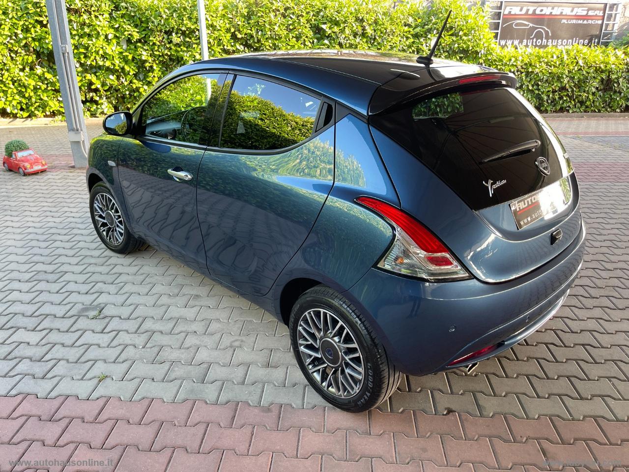 LANCIA Ypsilon 1.0 FireFly 5p.S&S Hyb. Gold Pl.