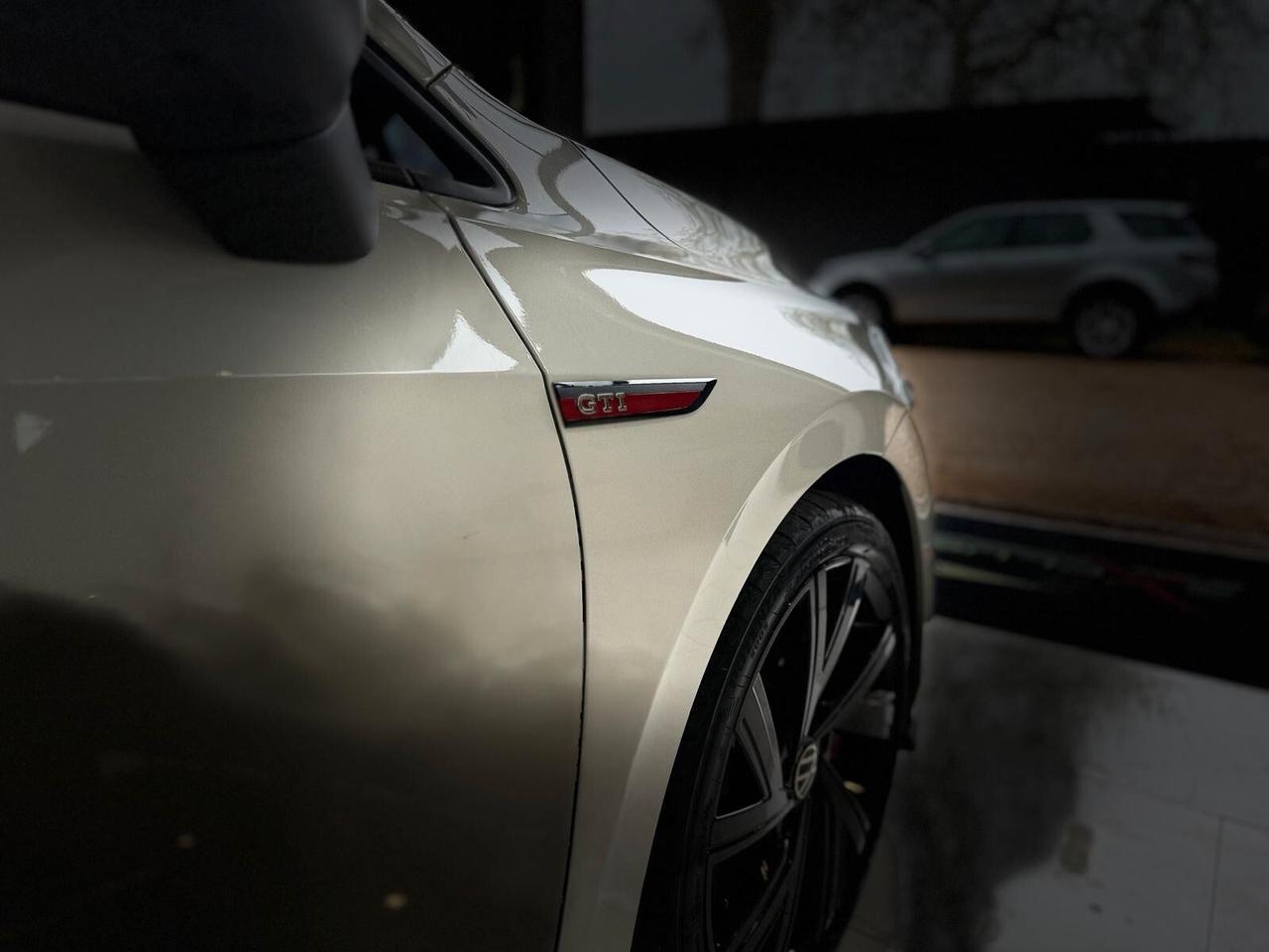 Volkswagen Golf GTI 8 245CV