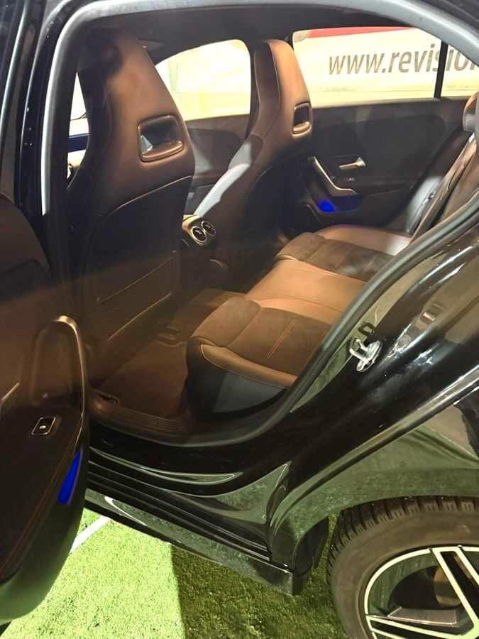 Mercedes-Benz Classe A 200 d Premium Plus AMG