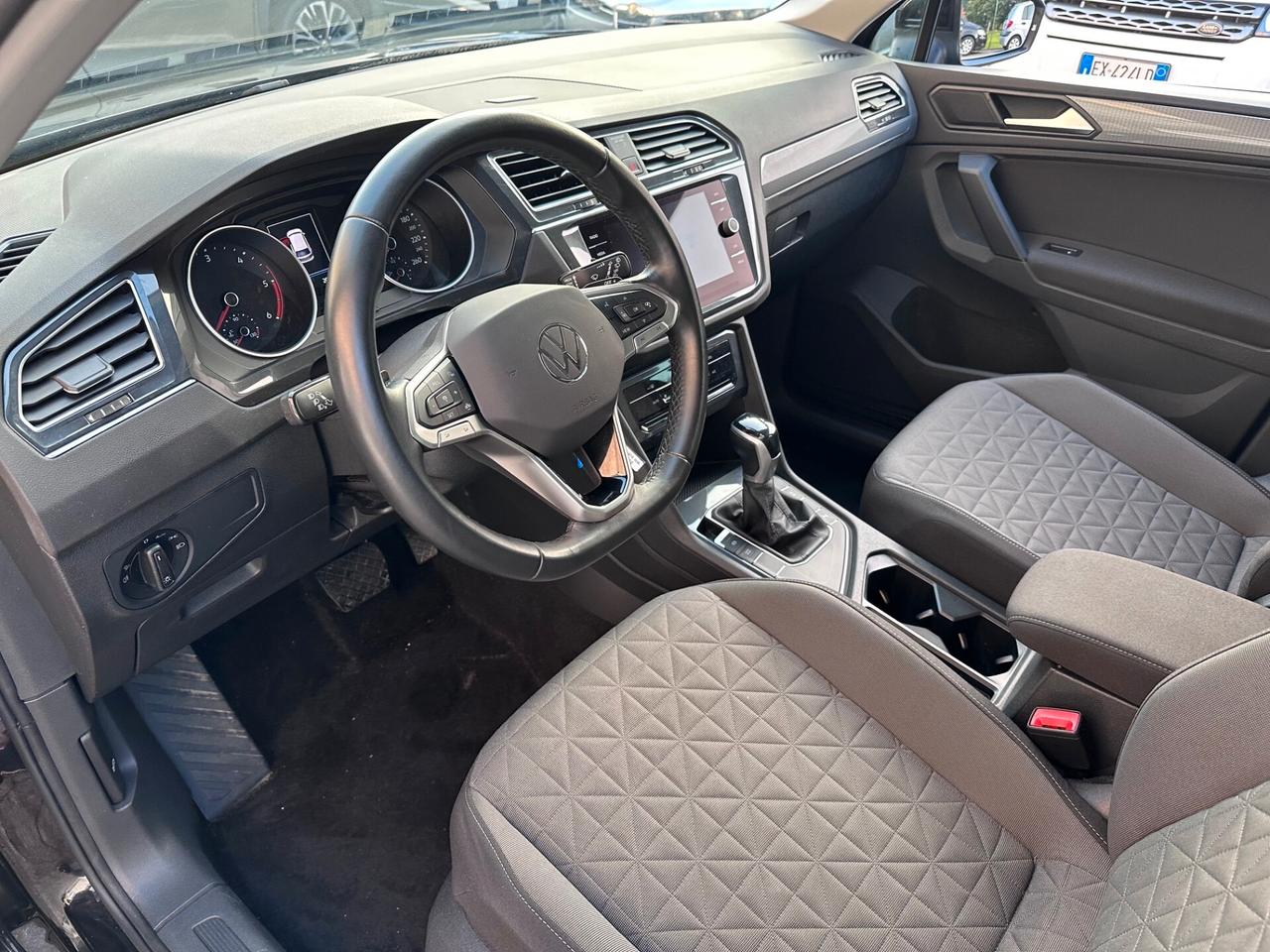 Volkswagen Tiguan 2.0 TDI 150 CV SCR DSG Elegance*EURO6