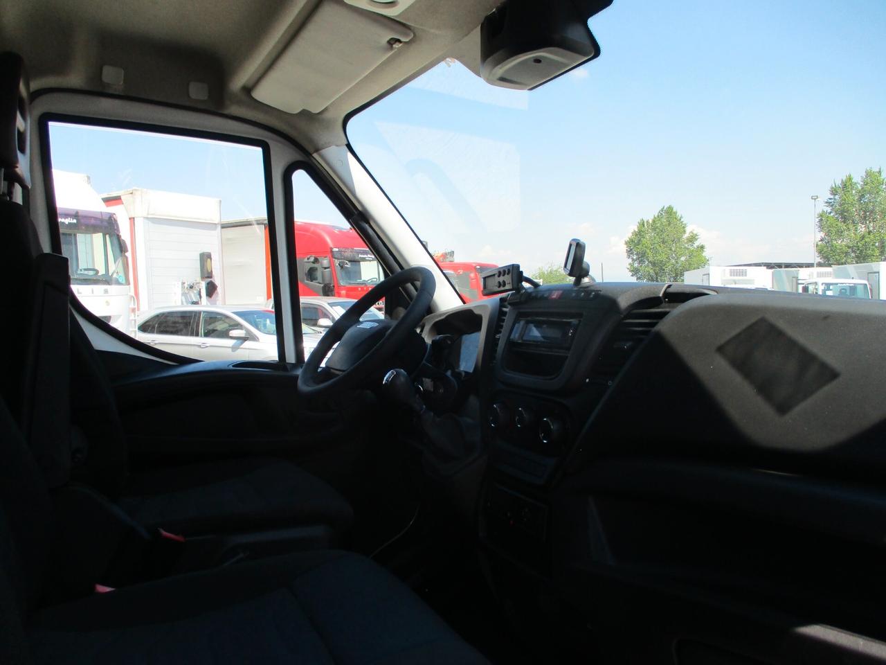 Iveco Daily 60C15 3000 150CV E6 FRIGO+PEDANA BATTUT FRCX 02/27