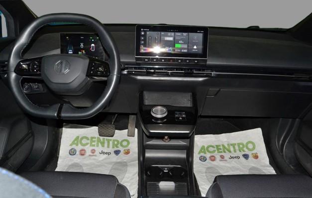 MG MG4 COMFORT 64Kwh