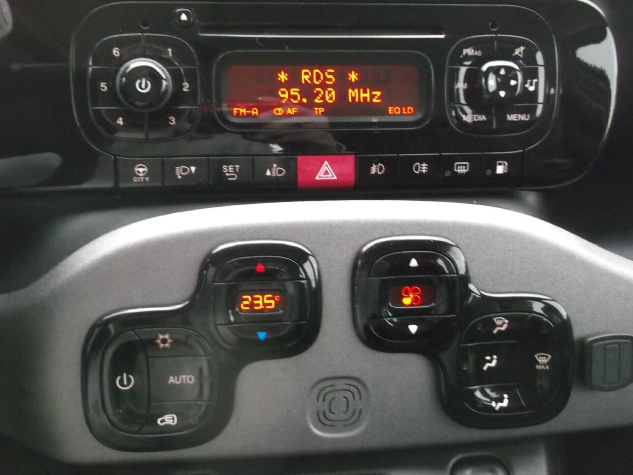 Panda ''Trekking'' 1.0 Turbo Metano Neop. 2013