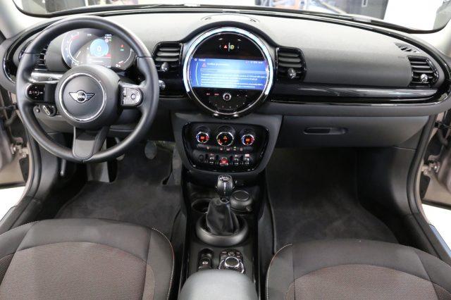 MINI Clubman Cooper D Essential Clubman