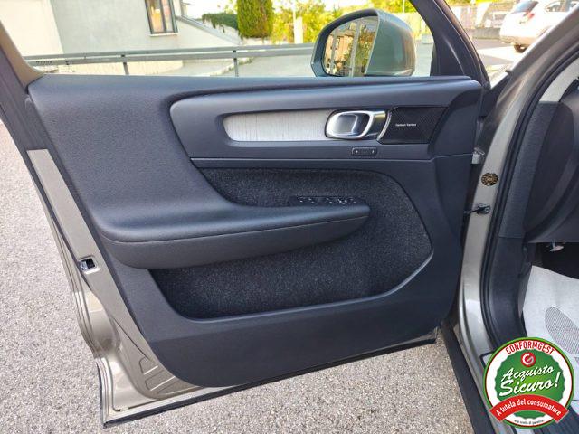 VOLVO XC40 D3 AWD Geartronic Inscription