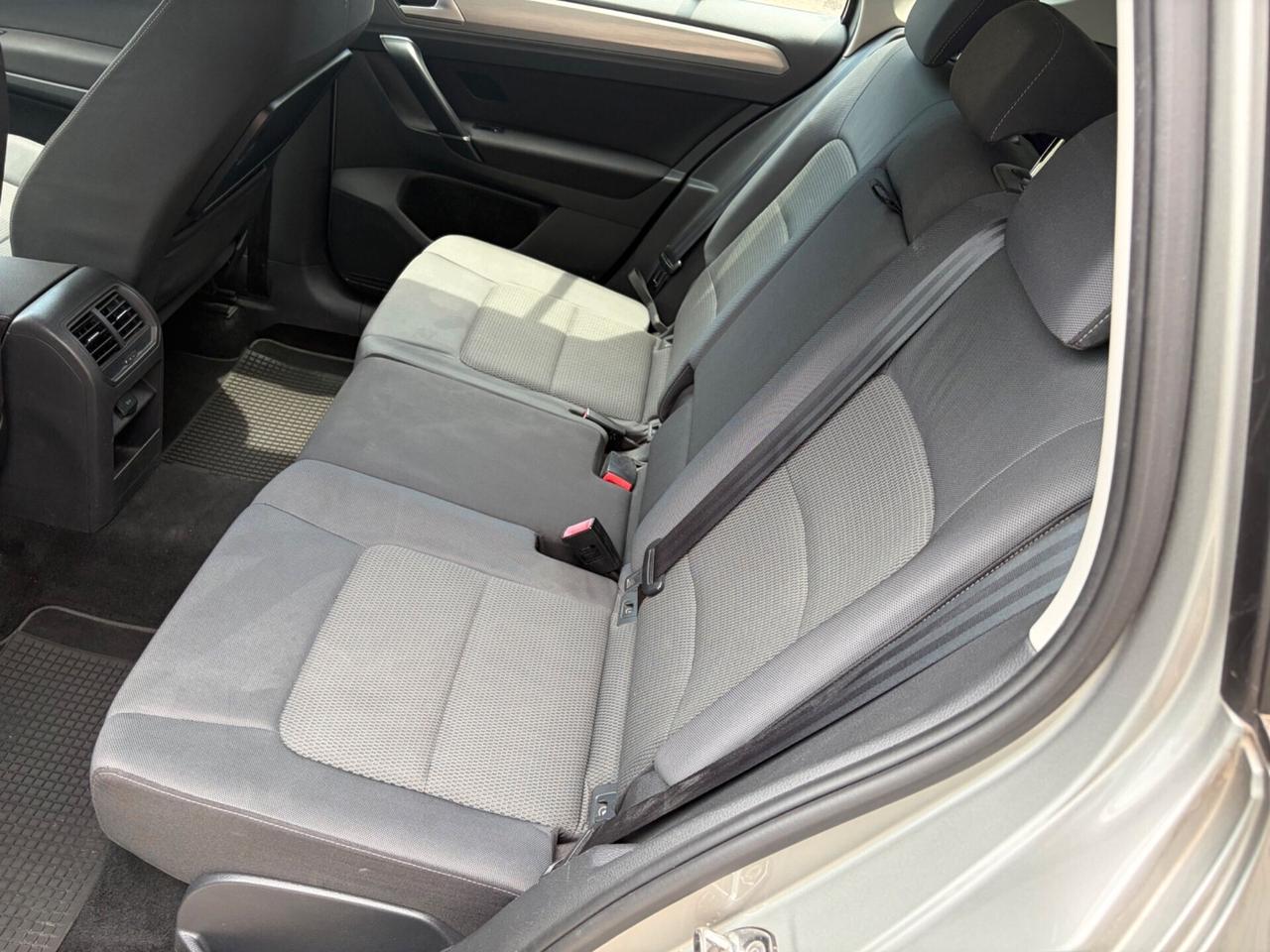VOLKSWAGEN GOLF SPORTSVAN 1.6 TDI COMFORTLINE
