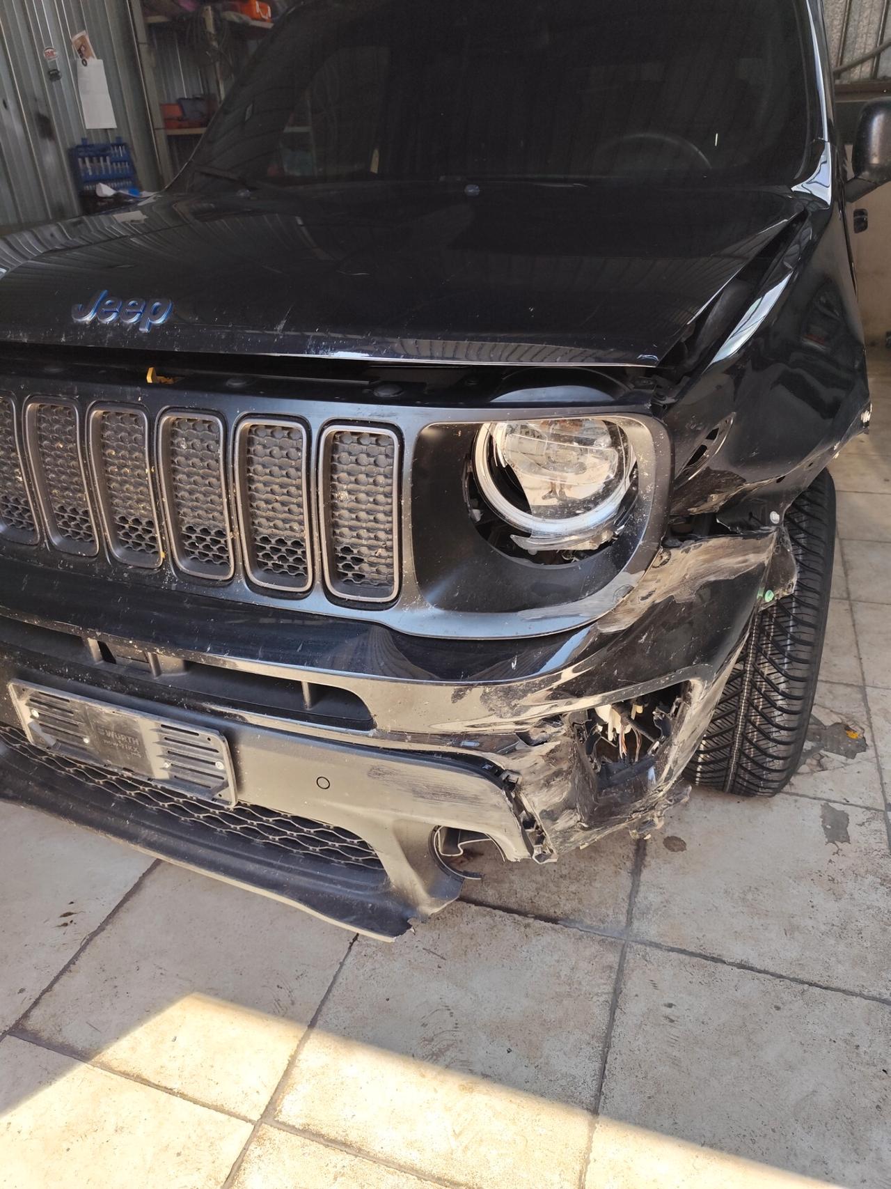 Jeep Renegade 1.3 T4 190CV PHEV 4xe AT6 80th Anniversary