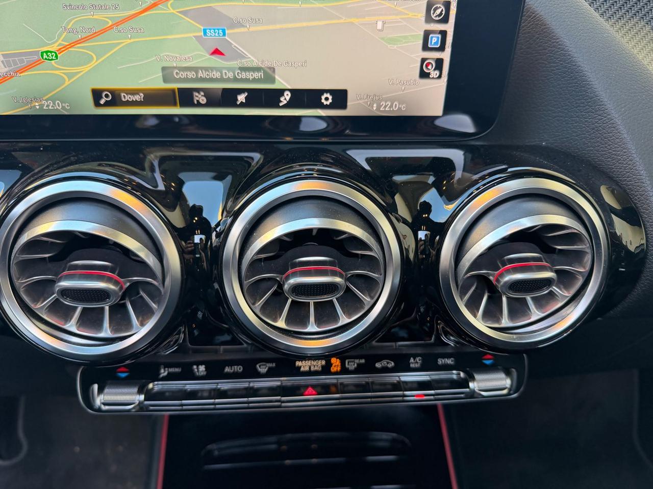 Mercedes-Benz GLA 200 Premium Plus *PROMO F #9518