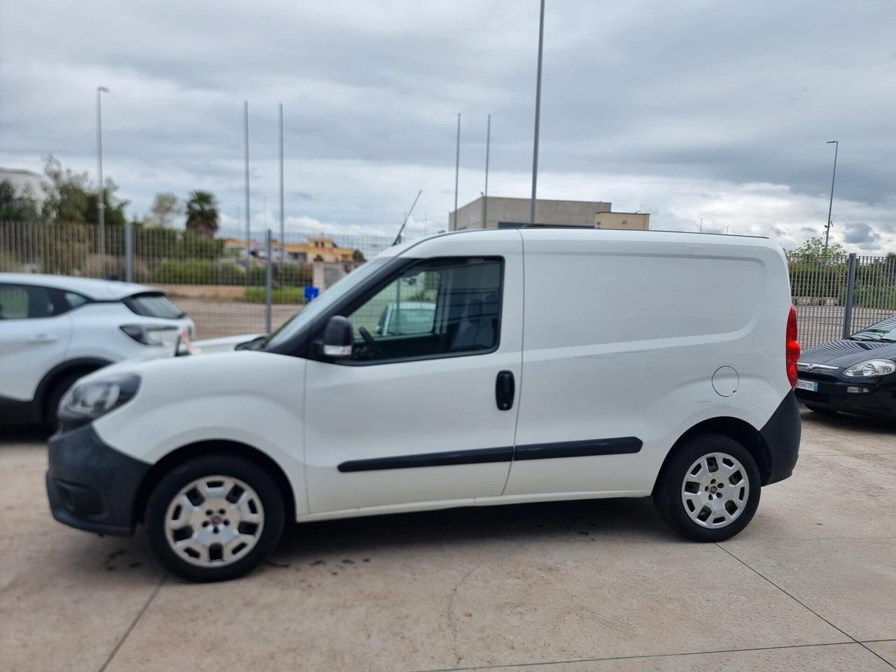 Fiat DOBLO NATURAL POWER ATTREZZATO OFFICINA