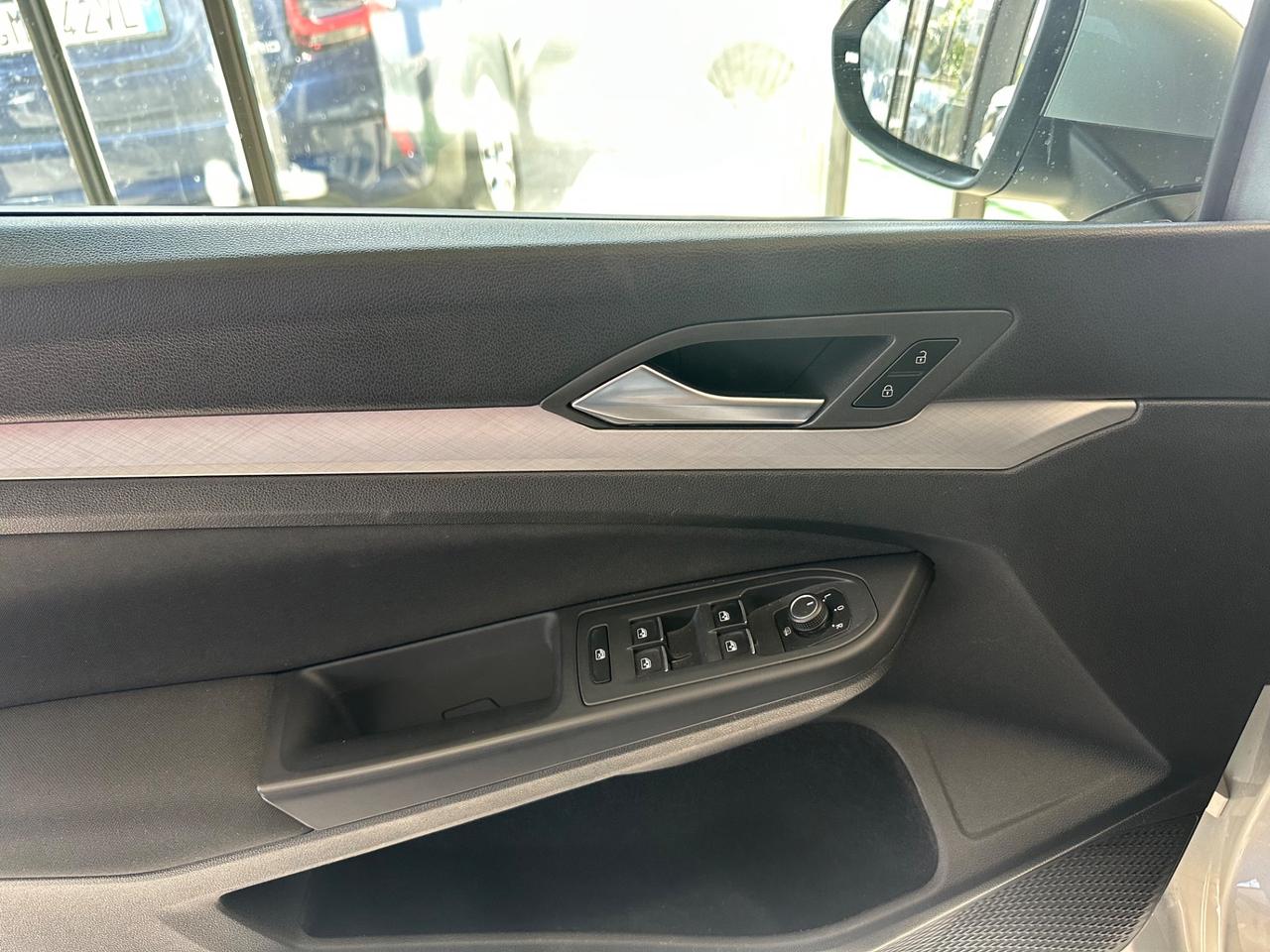 Volkswagen Golf 2.0 TDI 150 CV DSG SCR Style