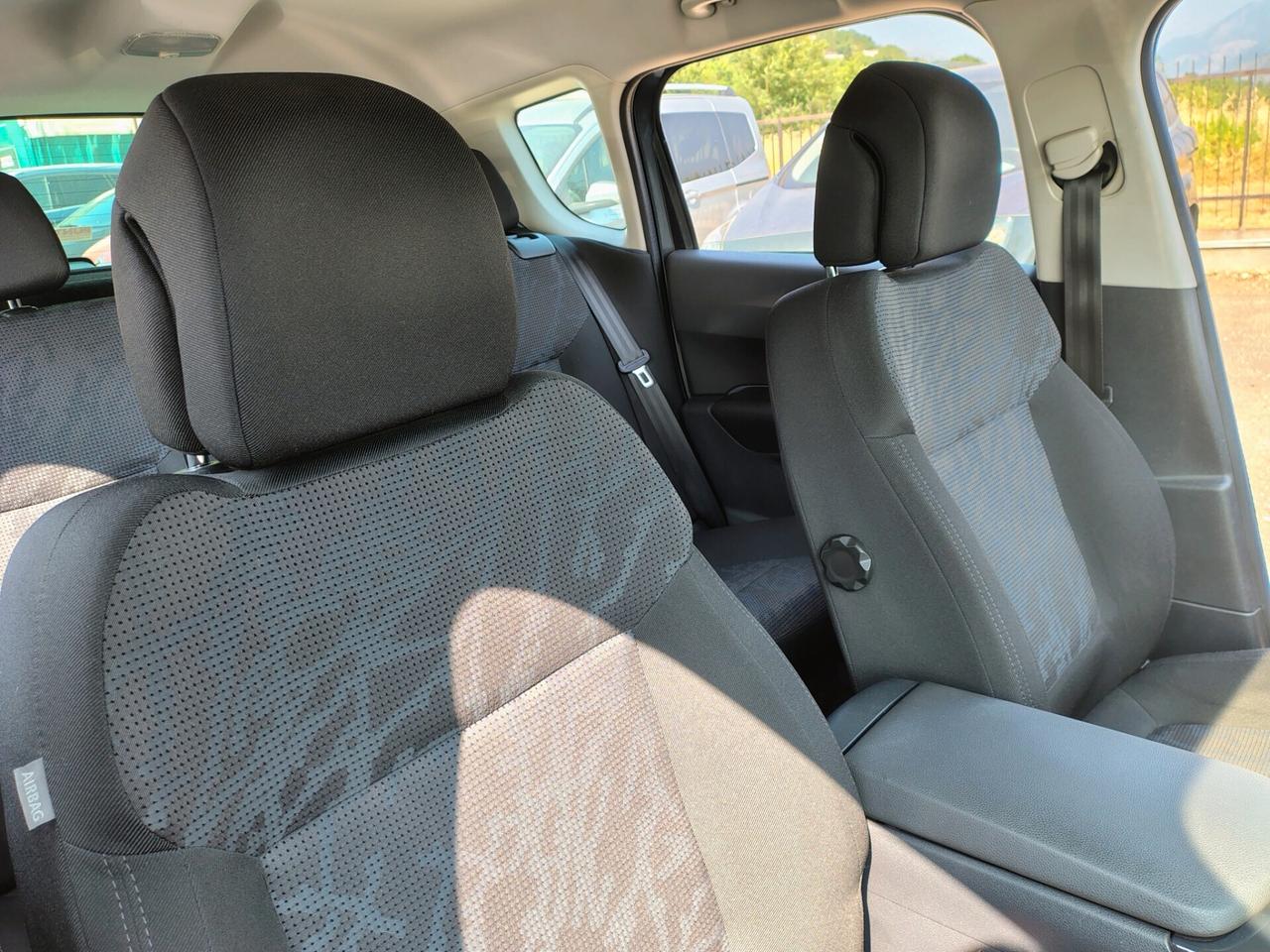 Peugeot 3008 1.6 HDi 112CV Tecno